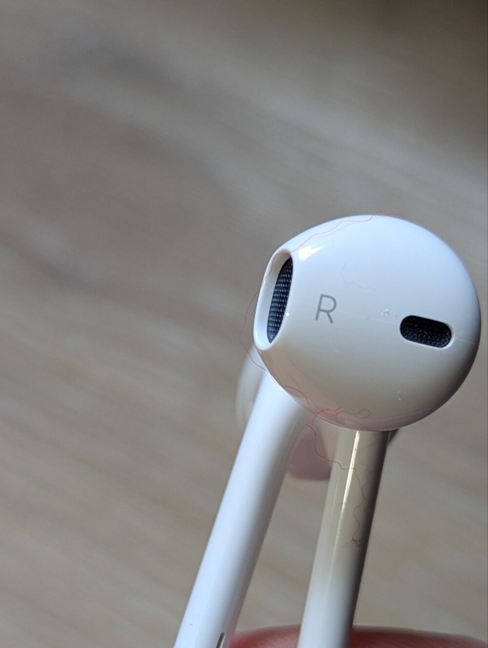 Apple White Wired Earbuds In-Line Remote - Picture 4 of 7